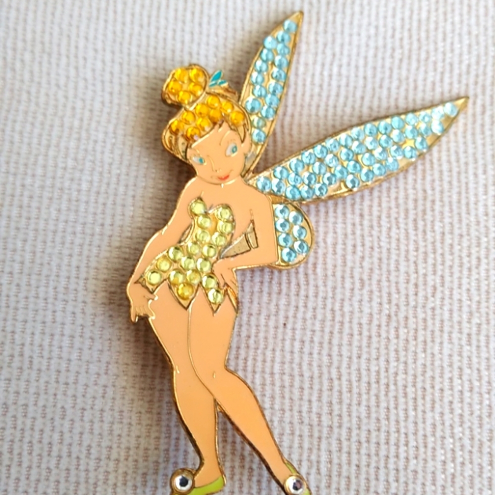 *TINKERBELL CRYSTAL PIN